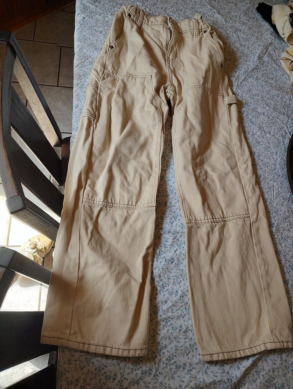Old Navy Kid's Beige Tan Cargo Jeans Pants 13